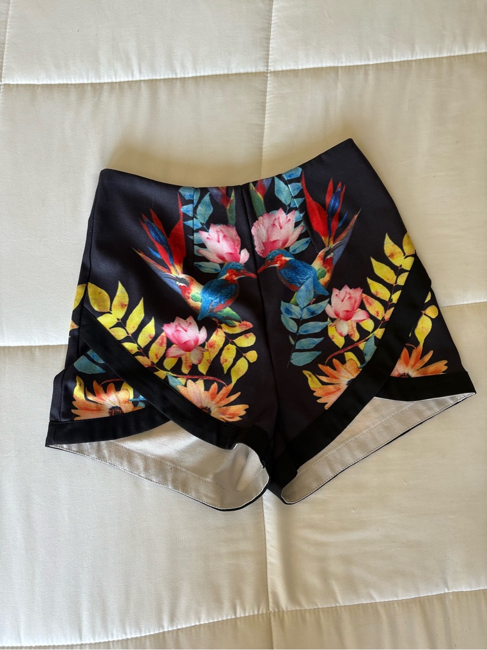 X-tra Small Black Floral & Bird High-Waist Women’s Shorts